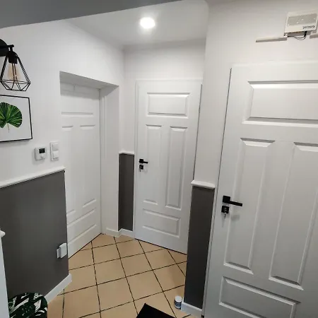 Lea W Kudowie Zdrój Apartamento *